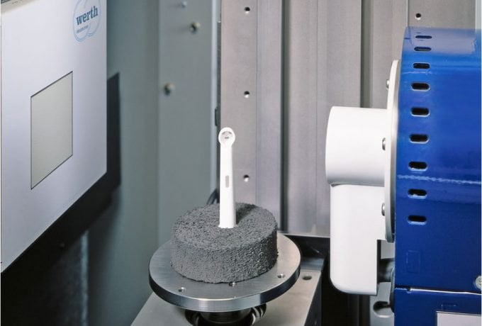 Metrotomografia de raios X aplicada ao processo de desenvolvimento de produtos de higiene bucal (Cortesia: Werth Messtechnik GmbH)