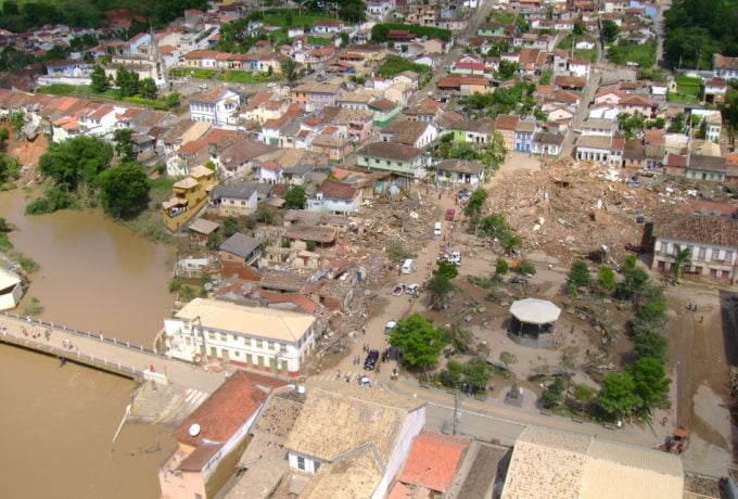 São Luiz do Paraitinga, em janeiro de 2010, logo após a enchente na cidade