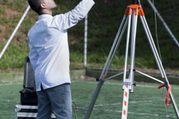 Teste de repique vertical da bola: condição da grama sintética deve reproduzir a situação tradicional de um jogo, com a grama natural