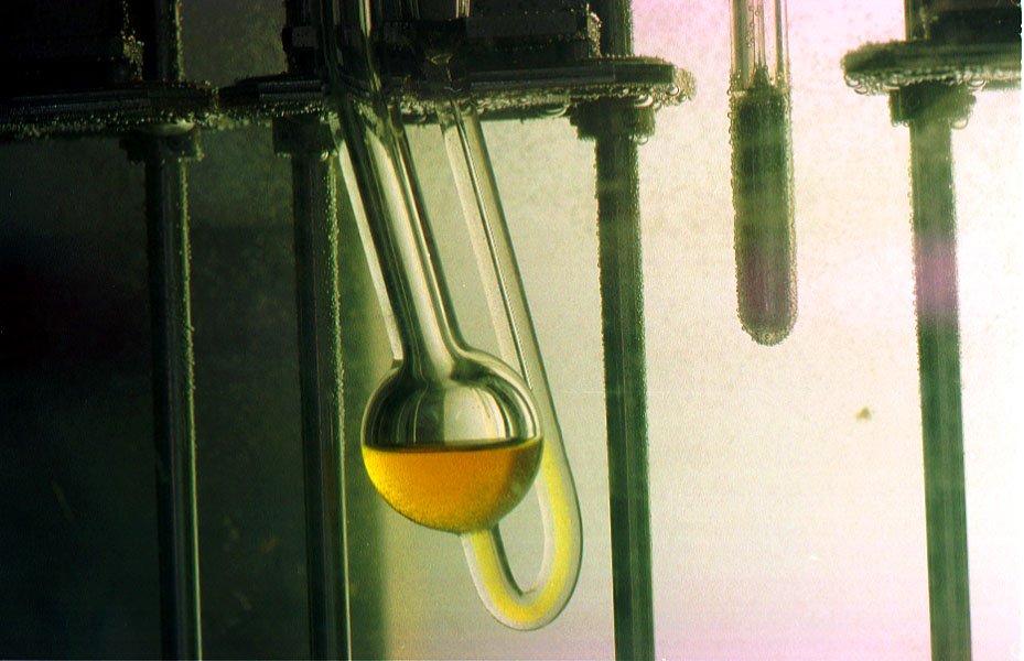Análise de lubrificante: adesão crescente de laboratórios difunde os padrões de qualidade