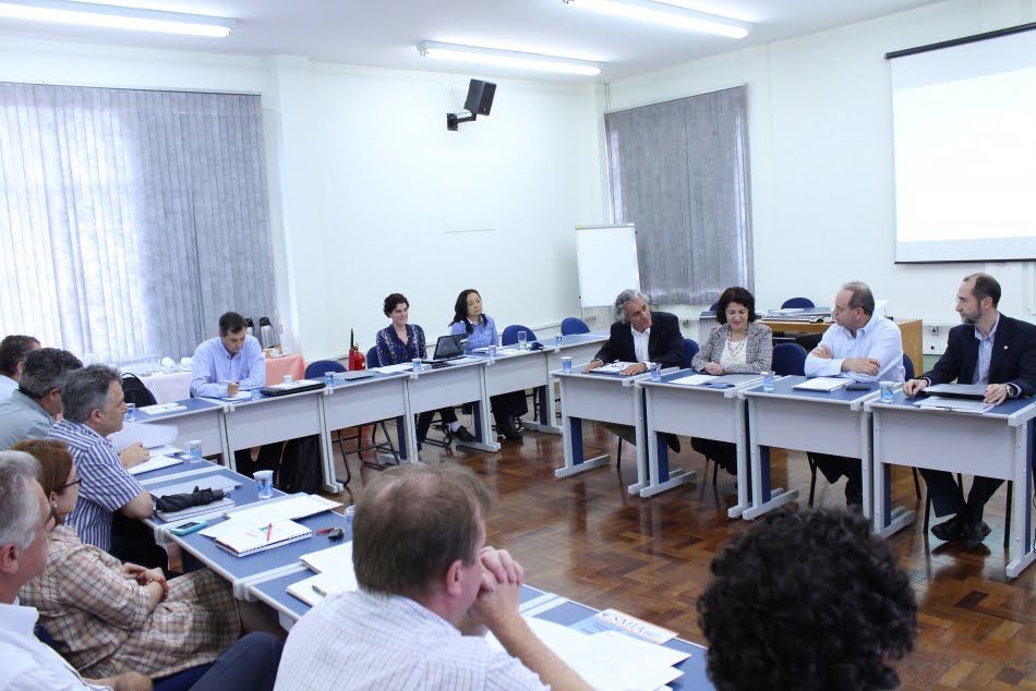 Objetivo da parceria é desenvolver esforços conjuntos para apoio à inovação nas empresas do setor de máquinas e implementos agrícolas