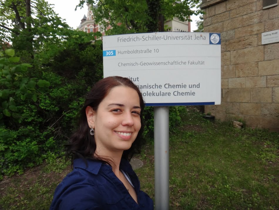 Daniela cursou os tr&ecirc;s primeiros meses do est&aacute;gio na Universidade Friedrich Schiller, localizada na cidade alem&atilde; de Jena