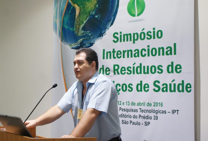 Parra: norma para coletores de resíduos perfurantes foi motivada pela introdução da caixa de papelão no Brasil, atendendo os mesmos requisitos das normas internacionais para caixas plásticas