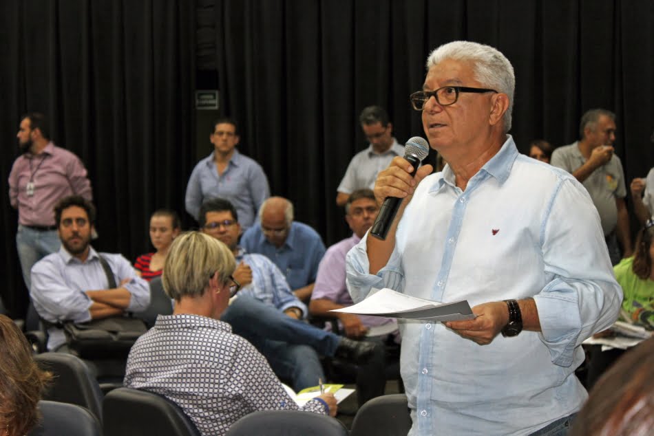 Representantes dos grupos apresentaram reflexões e propostas ao final das discussões