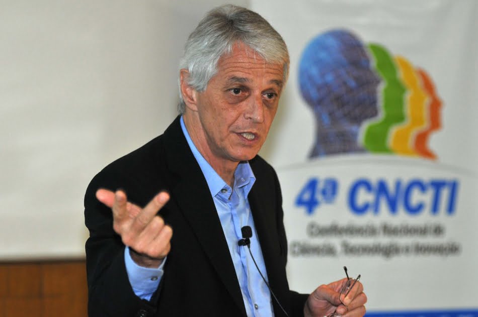 Inovar e cooperar 2 Passos, da Natura: inovação é tão importante quanto educação