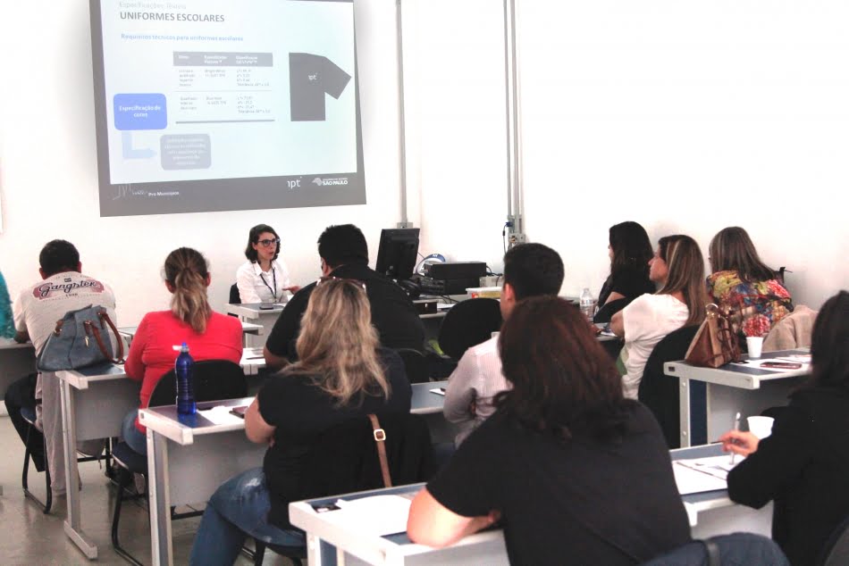 Entre os problemas mais comuns nas licitações, encontram-se instruções vagas para a confecção do material que possibilitam sua fabricação de modo diferente daquele buscado pelas prefeituras ao realizar a compra