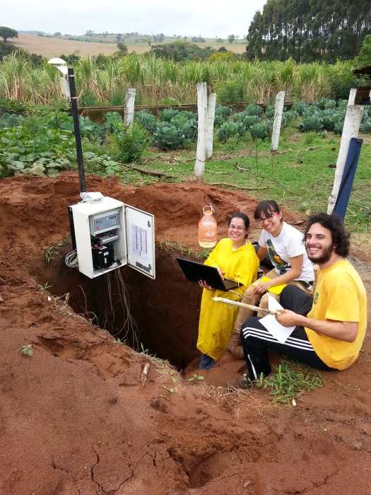Aline e sua equipe de pesquisa analisaram modelos hidrológicos simulados no framework JAMS (Jena Adaptable Modelling System)