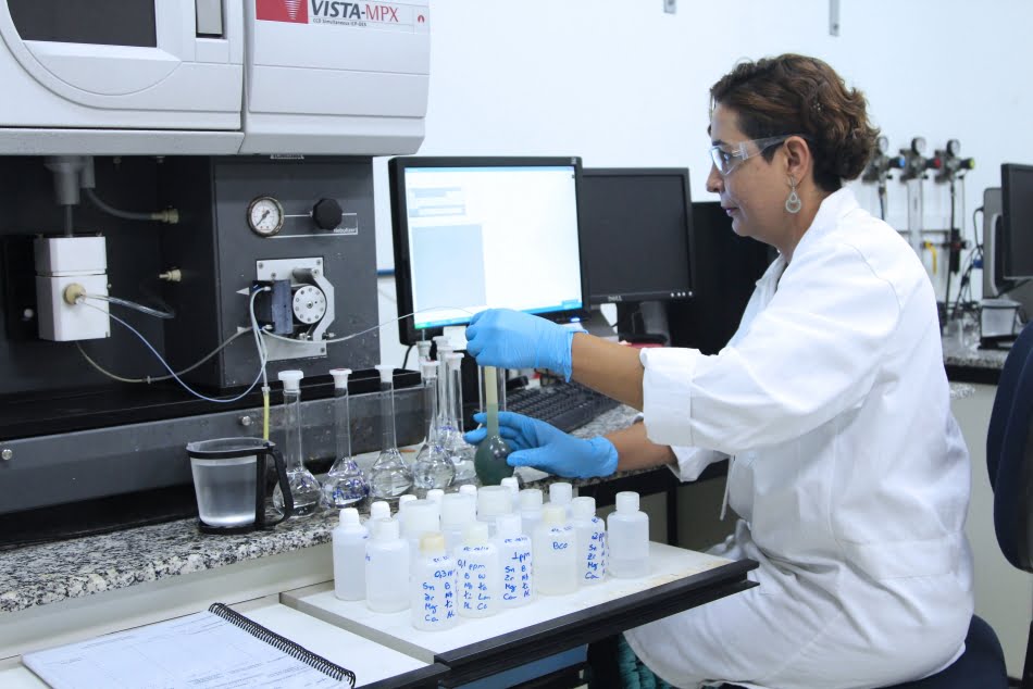 Laboratório de Análises Químicas - LAQ 3 5291 maior