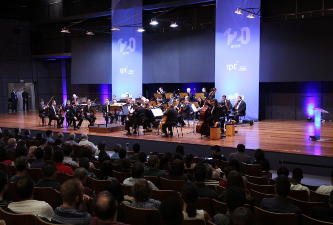 Programa da Orquestra Sinfônica da USP incluiu peças de Bach, Beethoven e Mozart