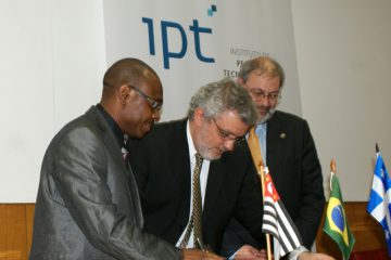Cooperação com Québec 3 IPT e ETS assinam memorando de entendimento em SP