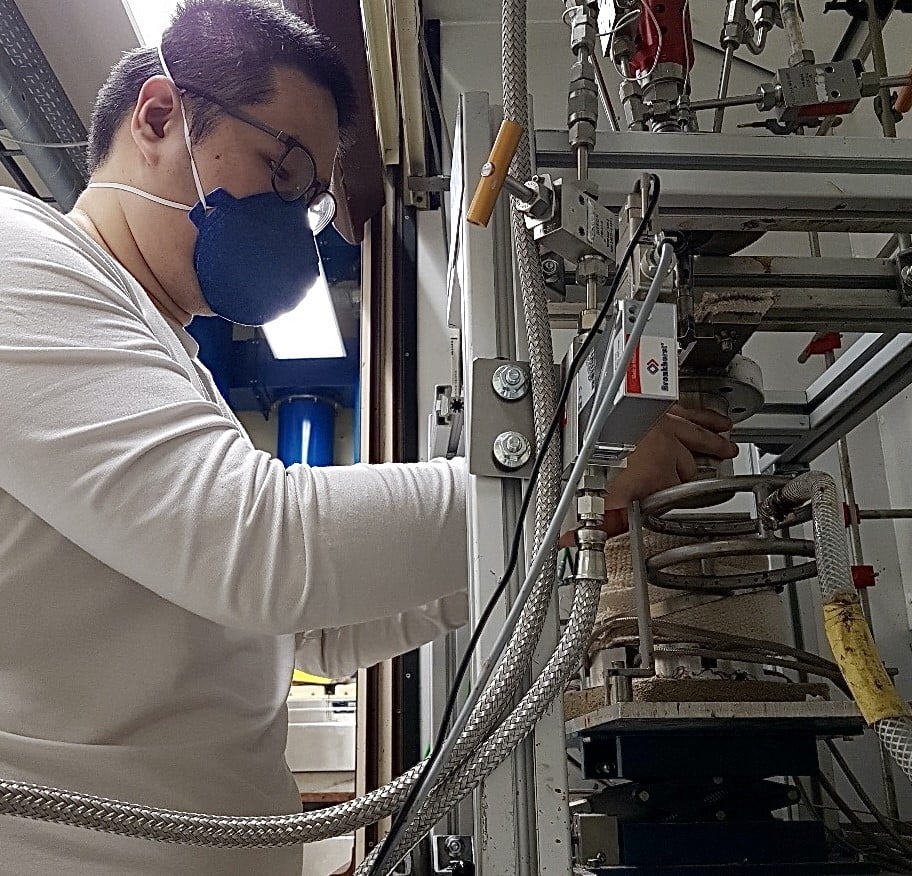 KIT tem um relacionamento de muitos anos com instituições de pesquisa e universidades brasileiras, seja por meio de pesquisadores visitantes que a instituição recebe ou pela busca ativa de oportunidades de colaboração de longo prazo