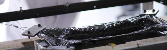 Parceiros do projeto, como a Embraer e a Maxion, irão orientar a equipe do laboratório na capacitação da produção de peças com o rigor das exigências do setor aeronáutico em paralelo a uma transformação de processos lentos em rápidos (alta cadência) do setor automotivo