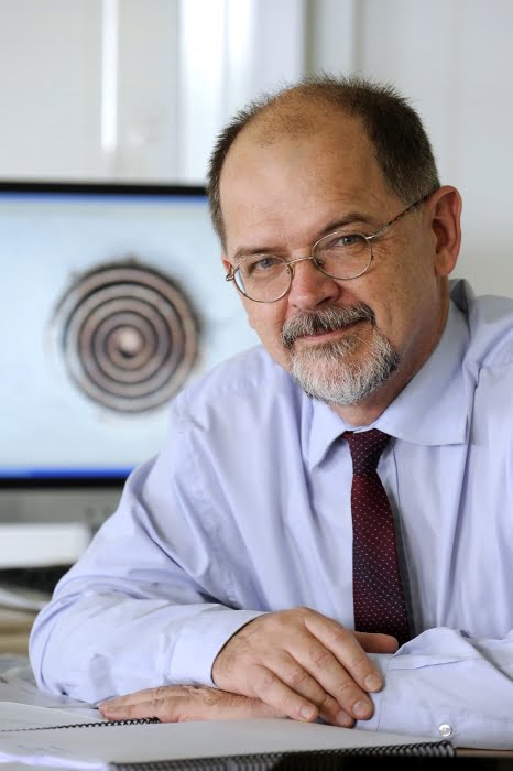 Indicadores e metas para novas soluções 1 Landgraf: Institutos devem atuar como conectores entre universidades e empresas