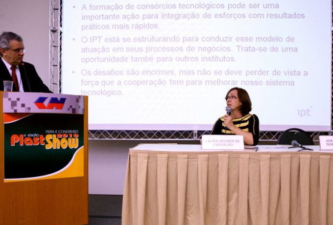 João Fernando: cooperação universidade-empresa funciona somente quando se aprendem as demandas