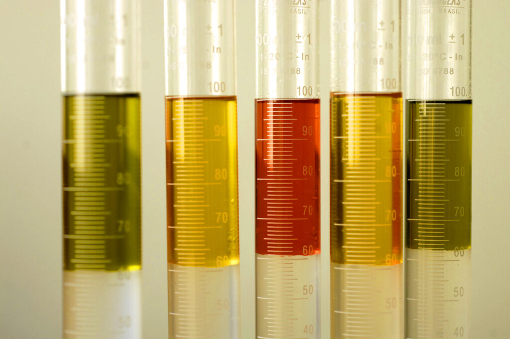 Laboratório de Bioenergia e Eficiência Energética 2 Combustiveis liquidos e bicombustiveis 2 1