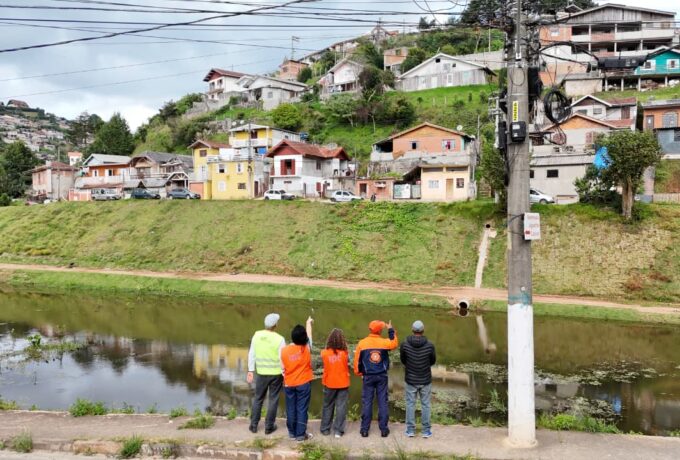 IPT avança na elaboração de planos de redução de riscos em municípios brasileiros