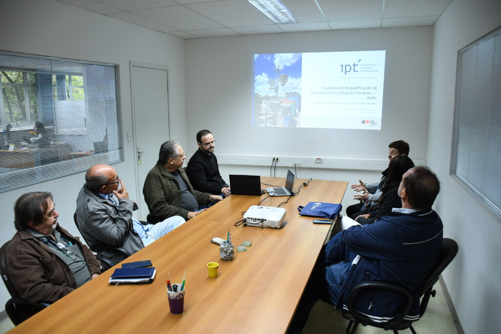 Deputado Carlos Zarattini conhece projetos estratégicos do IPT nas áreas de saúde, habitação e tecnologias para cidades 1 F1