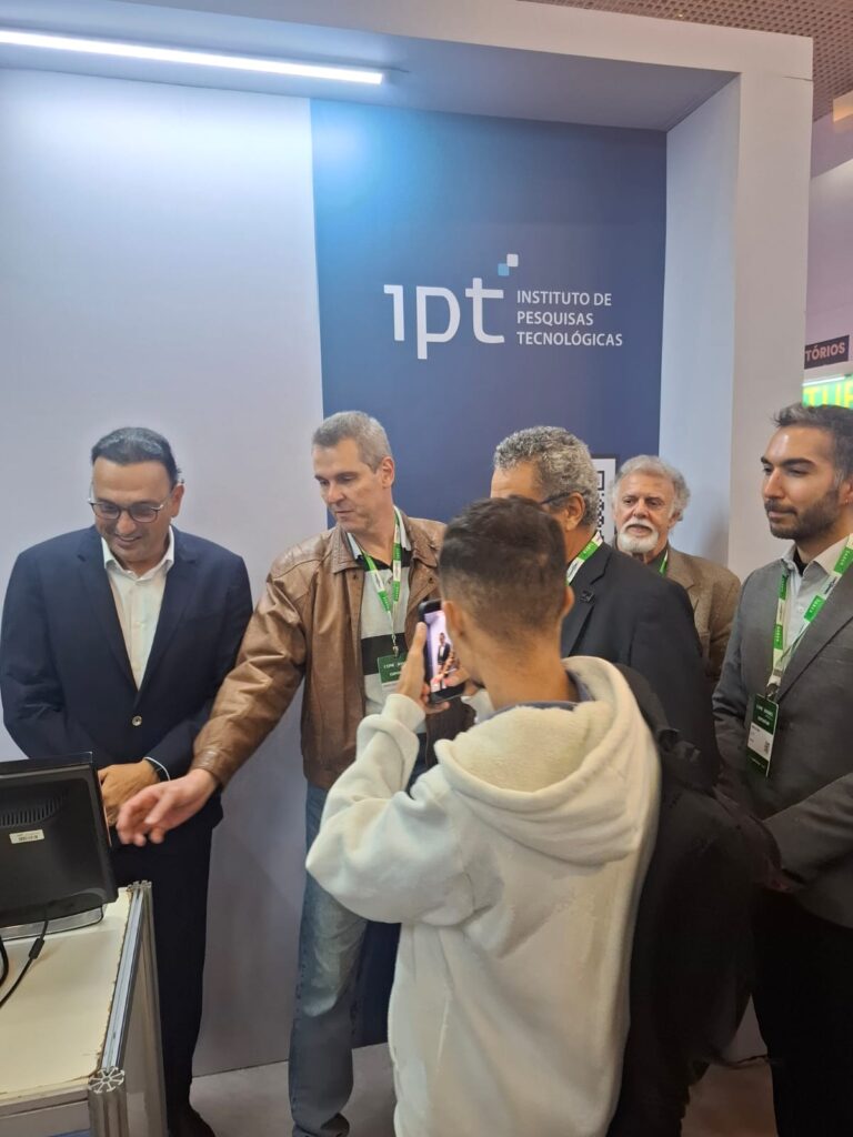 IPT apresenta soluções para municípios e destaca o Patem durante o Conexidades 2026 2 F2 1